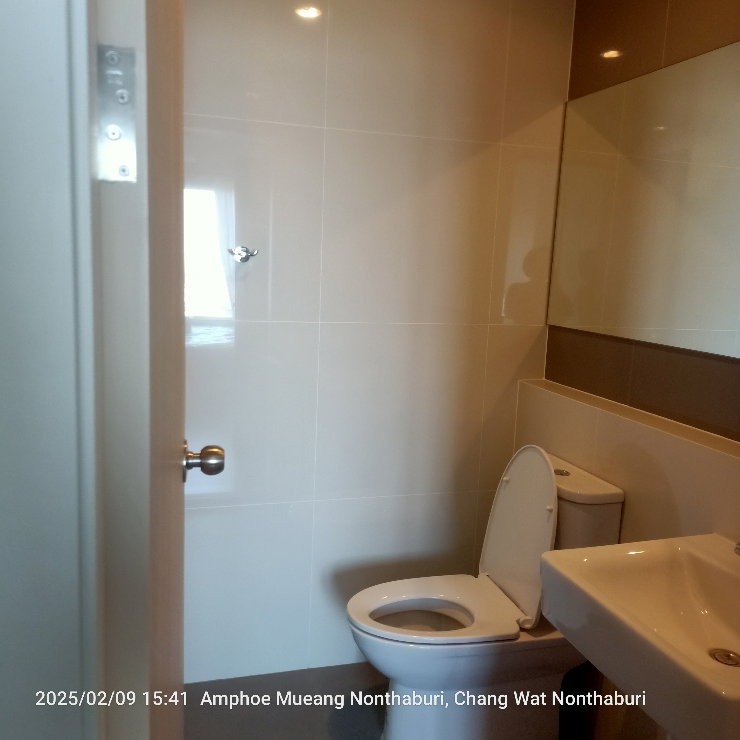 รูป ให้เช่า Amber Condo (แอมเบอร์ คอนโด) ห้องสวย วิวโล่ง ชั้นสูง ใกล้ MRT แยกติวานนท์ เฟอร์ฯ ครบพร้อมเข้าอยู่! - รูปที่ 8/17