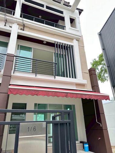 ให้เช่าทาวน์โฮม 3 ห้องนอน 167 ตร.ม. 31.4 ตร.ว. บ้านกลางเมือง พระราม 3 - ราษฎร์บูรณะ