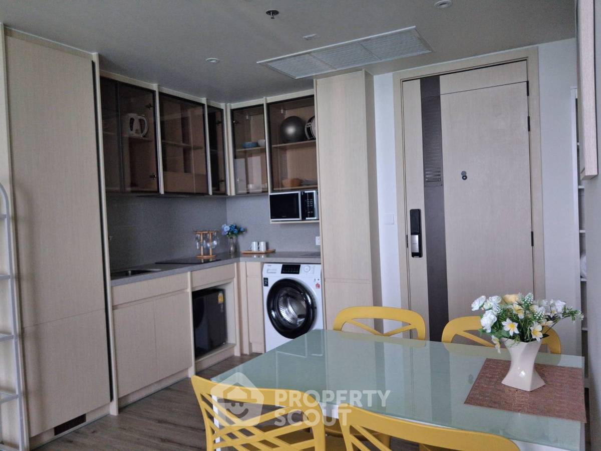 รูป คอนโด 1-ห้องนอน ที่ อารมณ์ วงศ์อมาตย์ ใกล้ ปราสาทสัจธรรม (ID 3295404) - รูปที่ 10/11