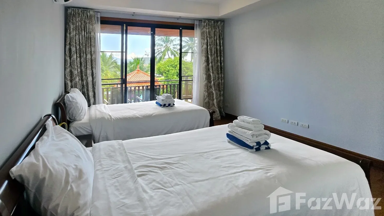 picture Spacious 5-Bedroom Villa on a Large Plot in Laguna 6763003 - 29/48