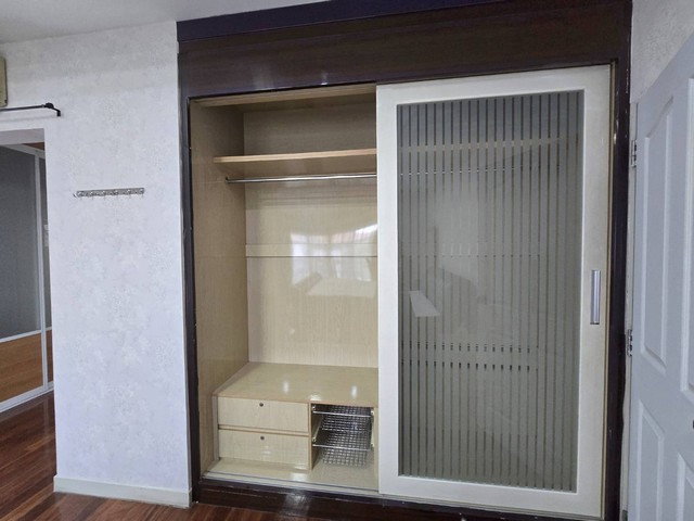 picture Thailand House for rent 5 bedroom 95 Square Wa 65000 THB per month. - 10/18