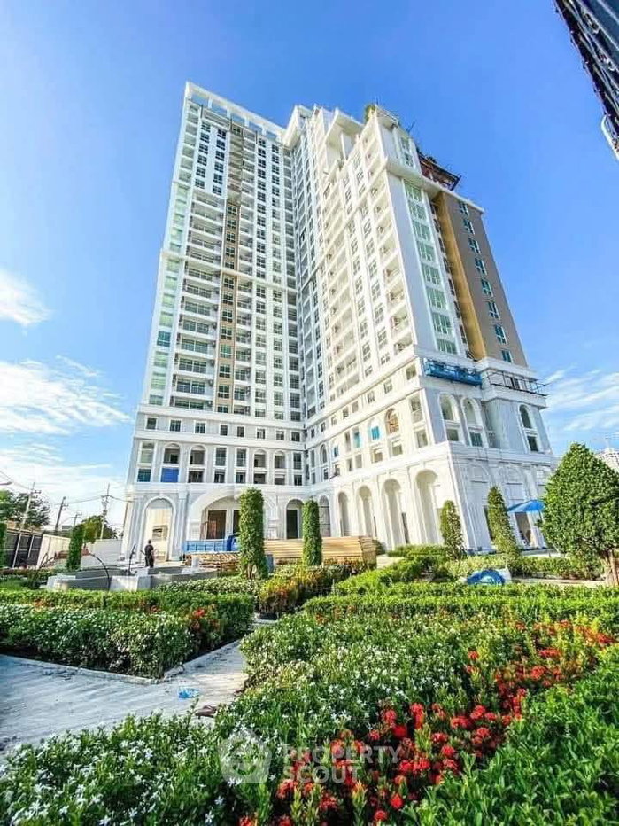 รูป คอนโด 1-ห้องนอน ที่ ดิ เอ็มไพร์ ทาวเวอร์ พัทยา ใกล้ เมืองพัทยา (ID 3298217) - รูปที่ 1/17