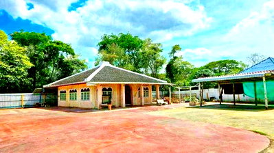 เช่าบ้านเดี่ยว นครปฐม : ที่ดินเกือบไร่ 300 ตร.วา.  บ้านเดี่ยว 3 นอน ทางขึ้น M81 มาบแค ตัวเมืองนครปฐม 600 ม. มาบแค 2 น้ำ ใกล้รร.วัดพะเนียงแตก 1 กม.  300 ตร.ม