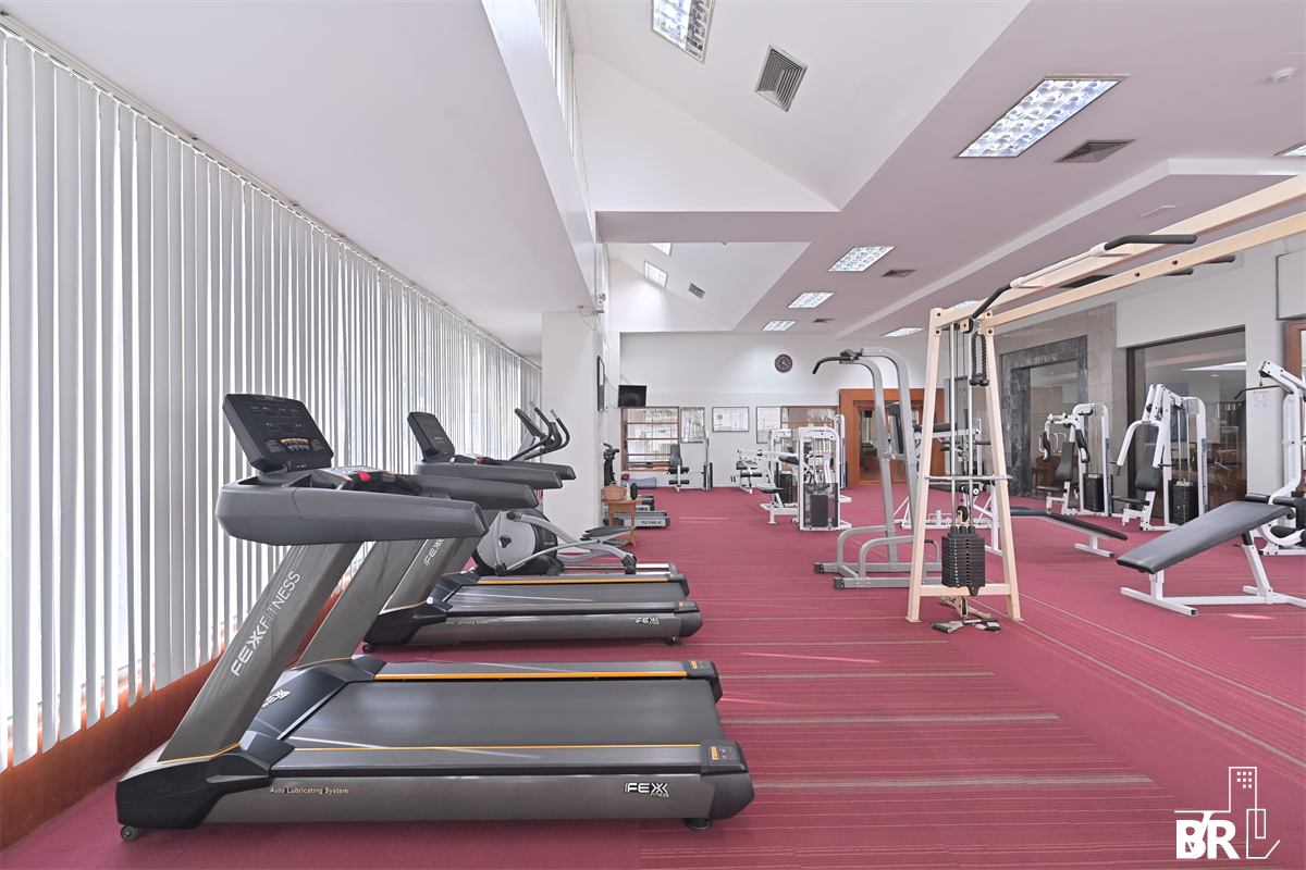 picture Supalai Place Sukhumvit 39 Popular units sell out fast - 8/9