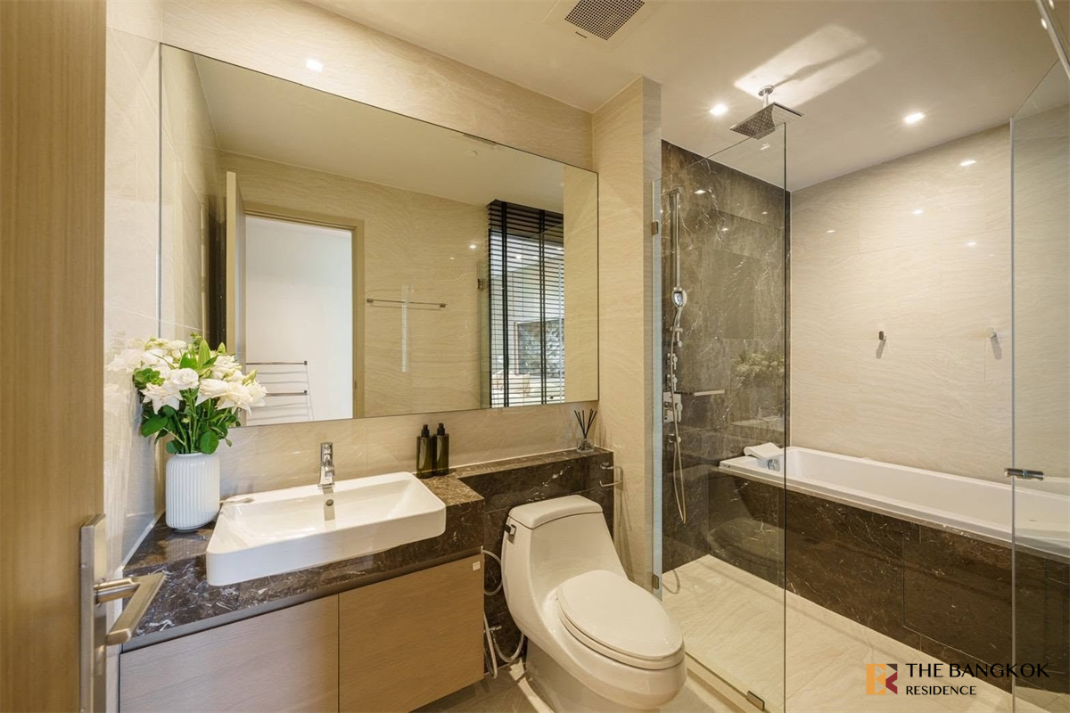 picture Ashton Silom near BTS Chong Nonsi Move-in Ready, Just Bring Your Stuff - 9/9