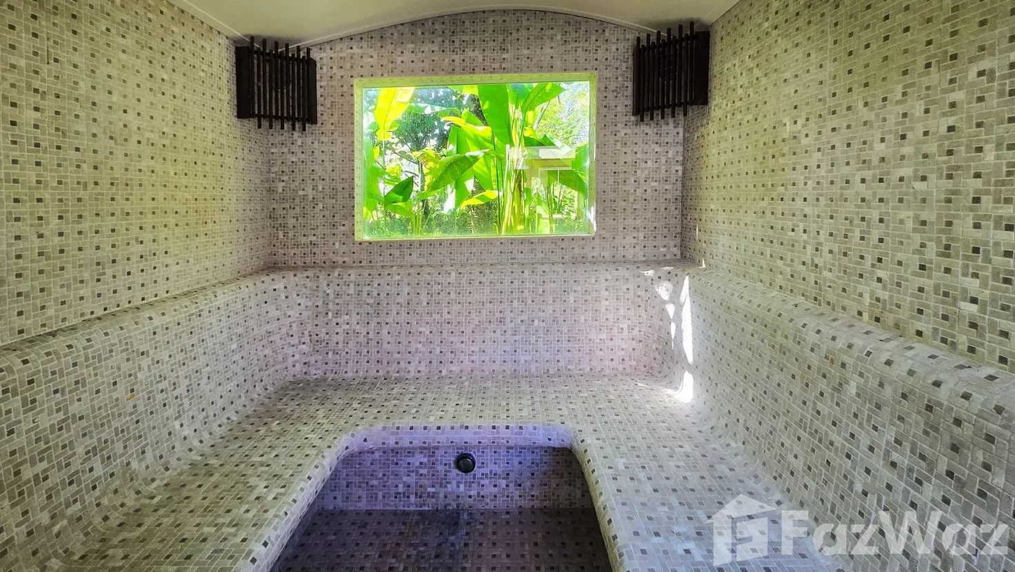 picture Spacious 5-Bedroom Villa on a Large Plot in Laguna 6763003 - 48/48