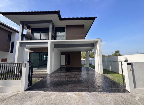 🏡 บ้านสร้างใหม่ 2 ชั้น แปลงใหญ่ พร้อมอยู่ ใกล้ตัวเมืองเชียงราย #5C3MG0564