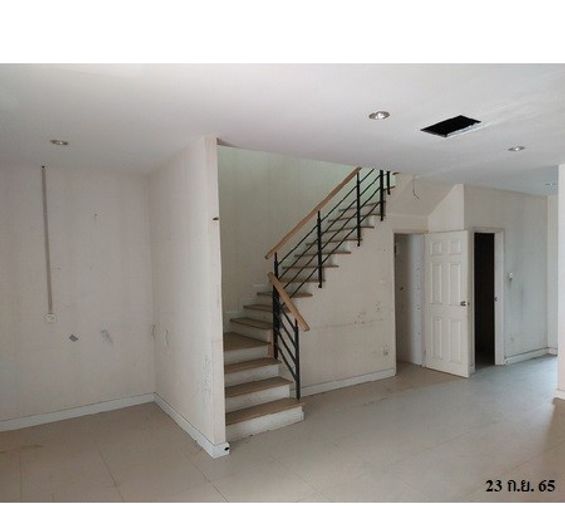 4-bed townhouse for sale, 25.9 sq wah, RK Park Ramintra - Safari