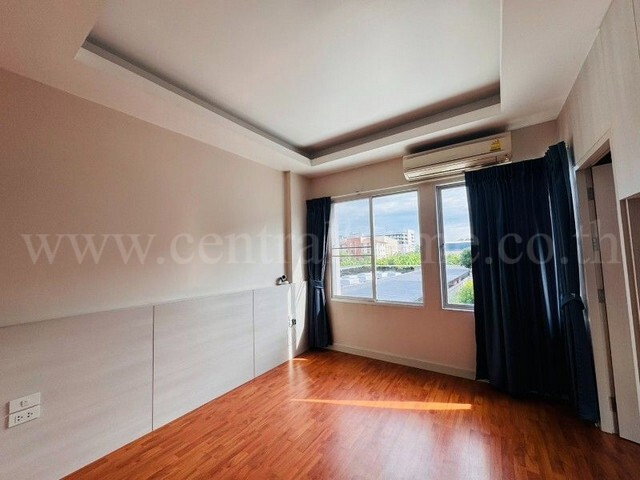 รูป ทาวน์โฮม 2 ชั้น วิสต้า ปาร์ค สาทร - ปิ่นเกล้า หลังริม หลังเดียวในโครงการที่มีพื้นที่ข้างบ้าน - รูปที่ 21/28