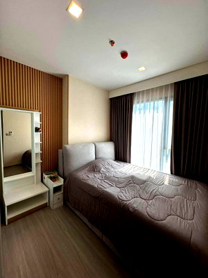 Condos for rent : PFD-09096 Modern, minimalist-style condo at Life Asoke Hype —ready for rent and move-in.