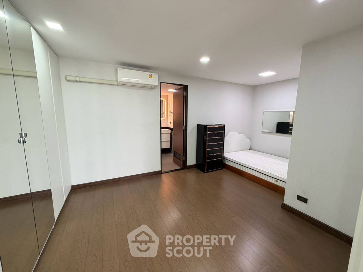 รูป คอนโด 2-ห้องนอน ที่ อเวนิว 61 คอนโดมิเนียม ใกล้ BTS ทองหล่อ (ID 3301926) - รูปที่ 16/18