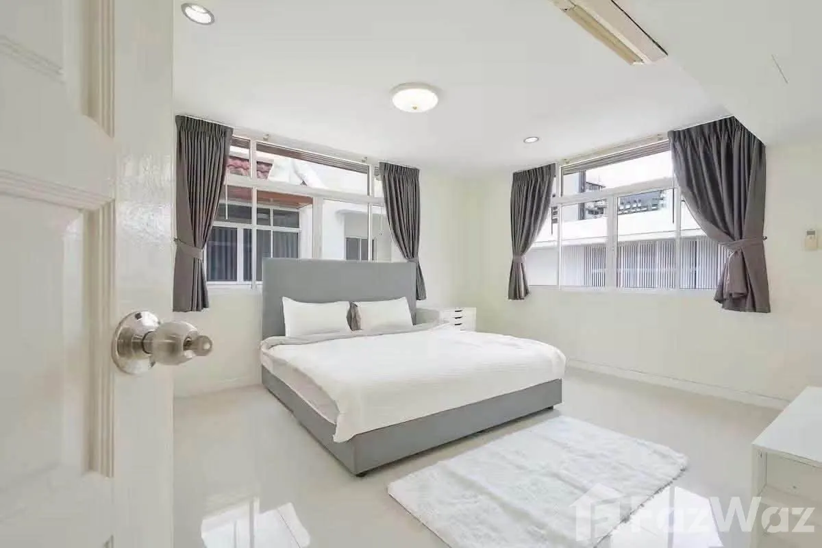 รูป บ้านเดี่ยวให้เช่า 5 ห้องนอน ใน คลองตันเหนือ, กรุงเทพมหานคร 6770426 - รูปที่ 11/19