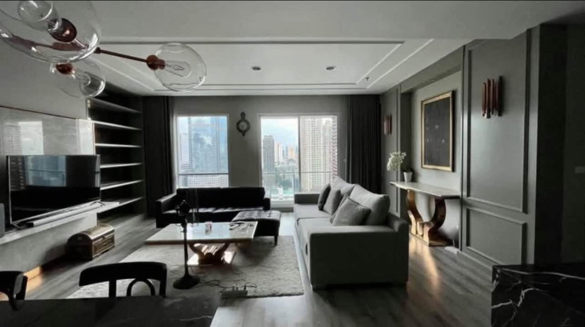 picture Centric St. Louis Sathorn | 3BR 140 SQ.M. | 25F | 70K - 4/12
