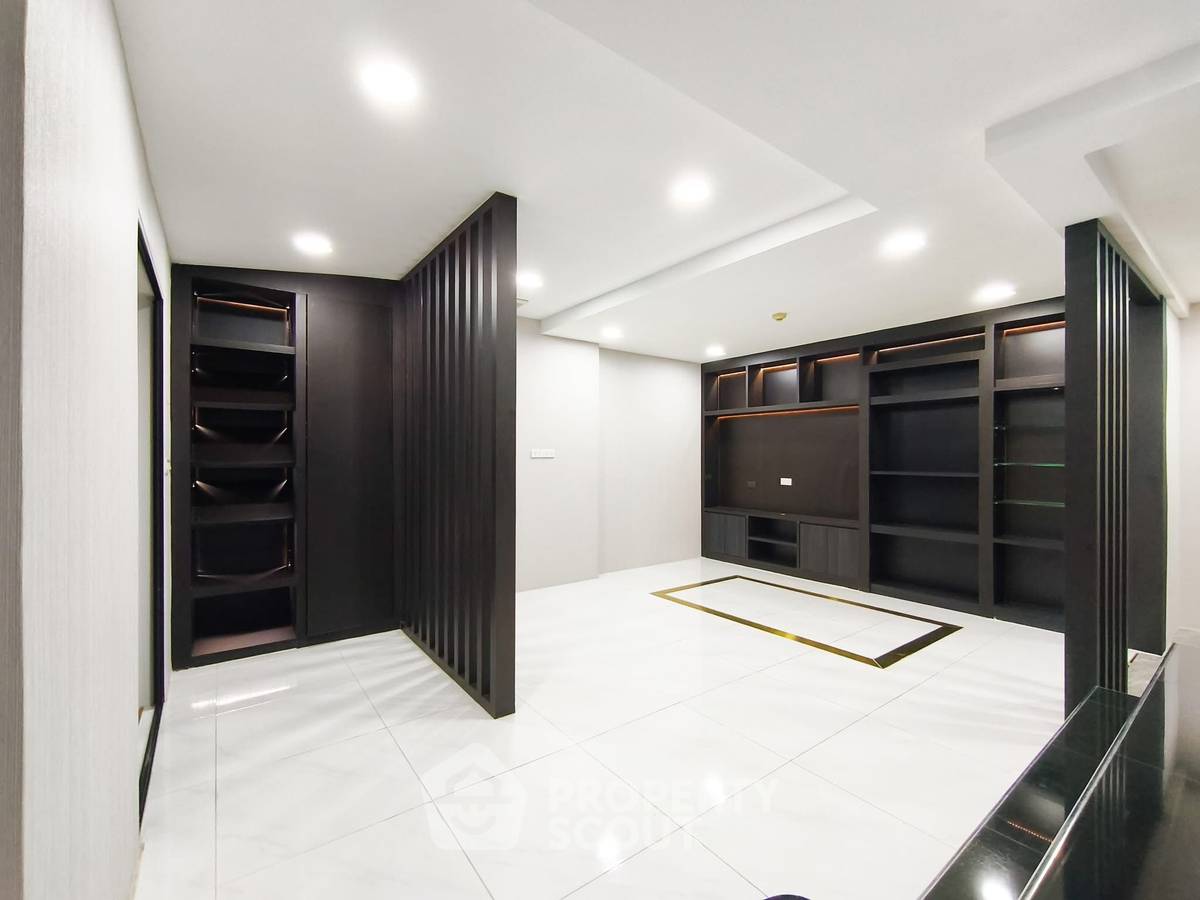 picture 1-BR Condo at The Kris Extra 4 near MRT Sutthisan (ID 3293747) - 1/18