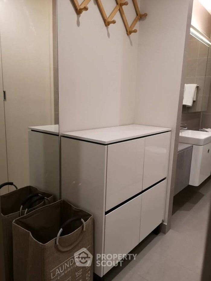 picture 100m To BTS Phloen Chit | 1-BR Noble Ploenchit, 24th Floor (ID 3300534) - 6/12