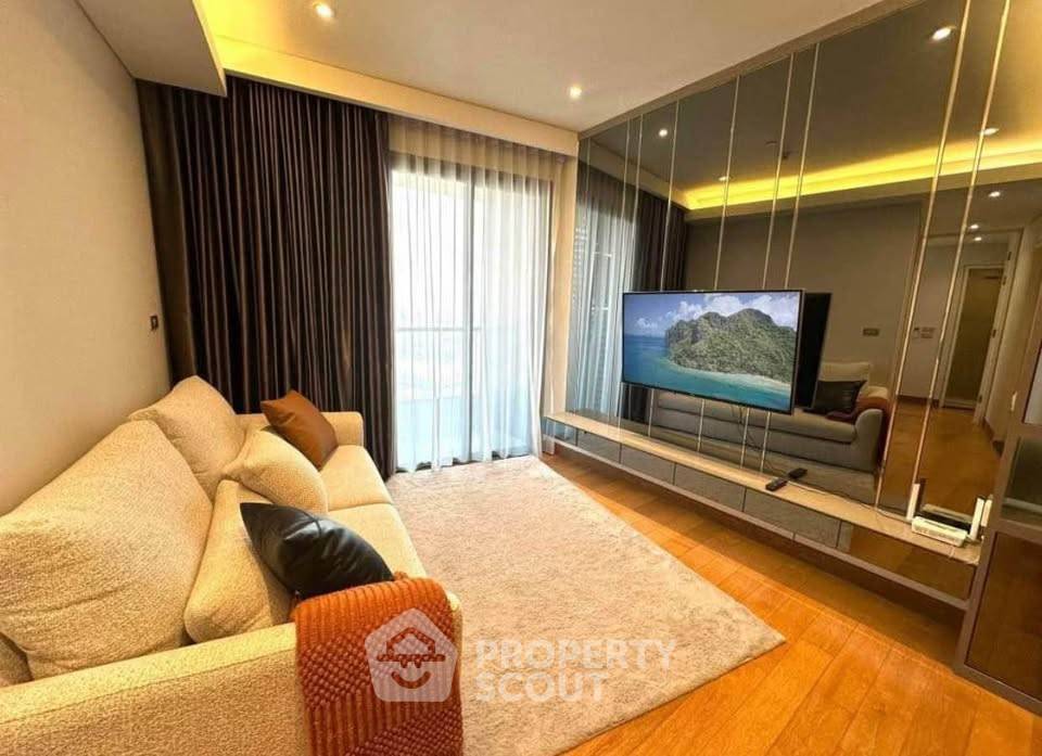 รูป คอนโดสองห้องนอน ชั้นสามสิบ The Lumpini 24 ใกล้ BTS พร้อมพงษ์ (ID 3300065) - รูปที่ 1/15