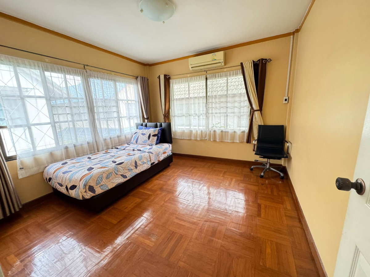 รูป ให้เช่าบ้านเดี่ยวหลังใหญ่ ม.คันทรีโฮม1 ใกล้ J park ศรีราชา - รูปที่ 16/20