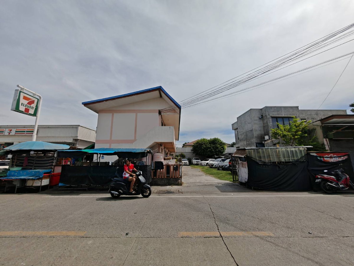 รูป หลังพันธุ์ทิพย์งามวงศ์วาน 600 ม. ที่ดิน 130 ตร.ว. ทำเลแบบนี้... หลุดมาราคานี้ได้ยังไง? - รูปที่ 7/7