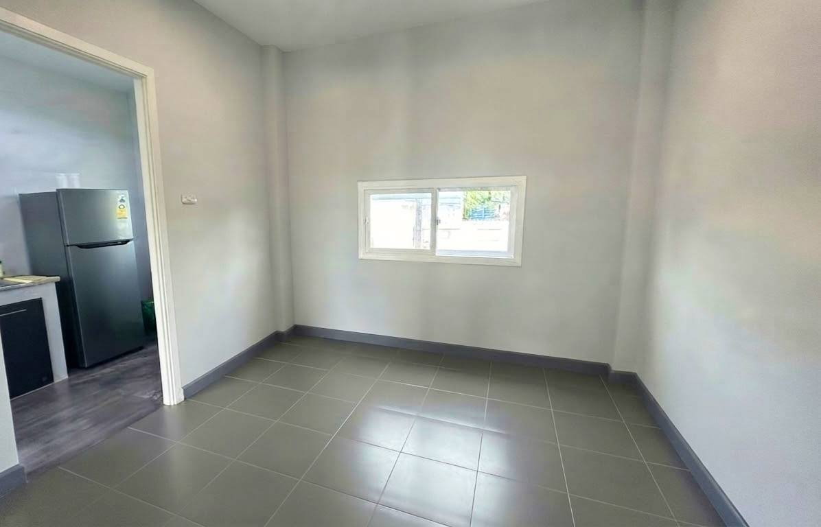 รูป ขายบ้านเดี่ยว เดอะ พณา เพชรเกษม - สาย 3 บ้านหลังมุม ที่ดิน 104 ตร.ว. พื้นที่ใช้สอย 183 ตร.ม. ราคา 8,000,000 บาท - รูปที่ 9/28