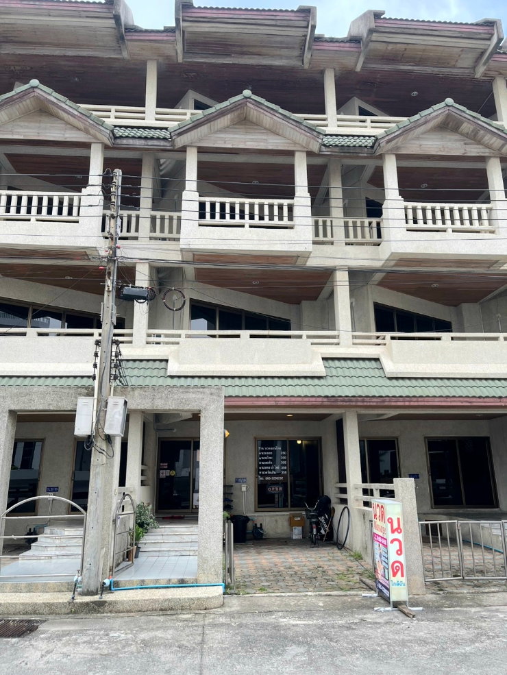 ให้เช่าดำเนินกิจการต่อได้เลย ไม่ต้องเซ้ง ใกล้หาดแสงจันทร์ ติดโรงแรม PMY Beach Resort 
ให้เช่า 20,000/เดือน
