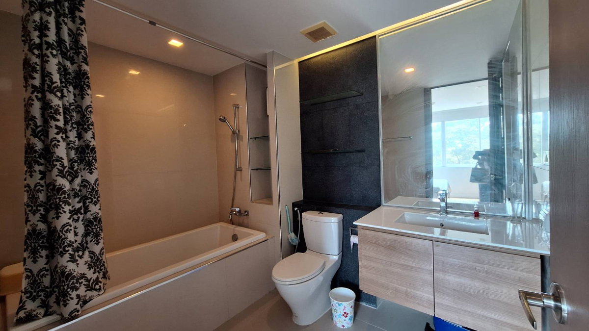 picture Green Lake Condo Sriracha for Sale 49 Sq.M. - 14/22