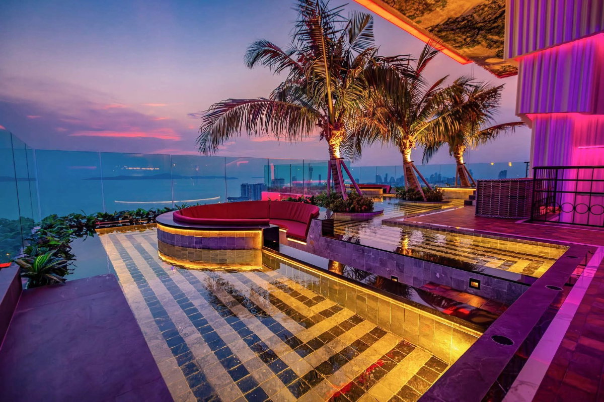 รูป For rent The Riviera Ocean Drive with Jacuzzi on balcony - รูปที่ 61/62