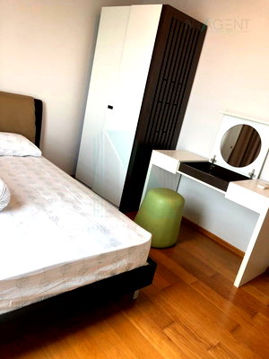 Condos for rent : 🎊 For Rent Condo HIVE TAKSIN Building 1, Floor 25,3 bed room, Room size 95 sqm