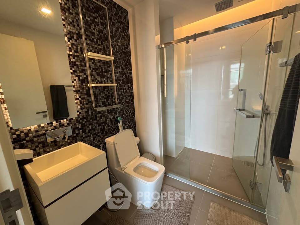 รูป คอนโด 1-ห้องนอน ที่ เดอะ รูม สุขุมวิท 69 ใกล้ BTS พระโขนง (ID 3301195) - รูปที่ 9/11