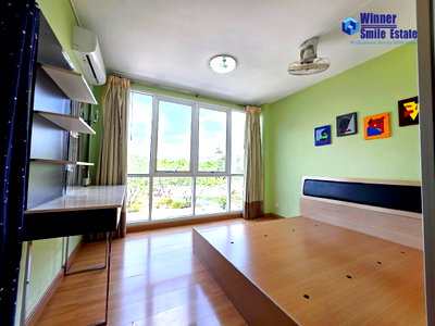 Condos for sale : Condo for Sale : Garden Asok-Rama 9 | Pool View | Near MRT Rama 9