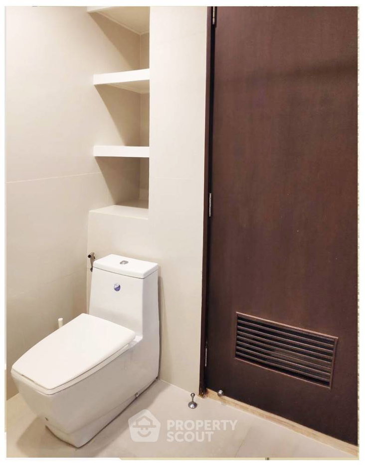 picture 15th-Floor 1-BR At The Rajdamri, 100m To BTS Ratchadamri (ID 387185) - 14/22