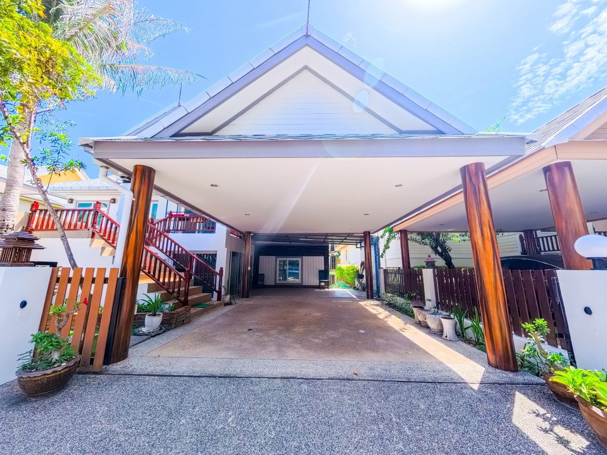 รูป บ้านพร้อมให้เช่าบ้านพูลวิลล่า 2 ชั้น อมรวิลเลจ  6ห้องนอน 4 ห้องน้ำ ห้องครัว ห้องโถงทั้งชั้นบนและชั้นล่าง กว้างขวาง  -แอร์ ทั้งหลัง 9 ตัว - รูปที่ 16/16