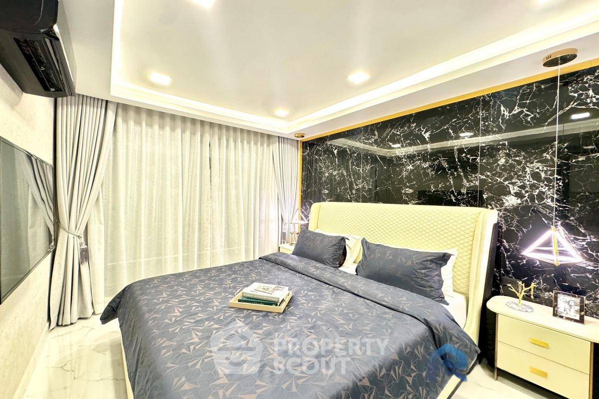 รูป คอนโด 1-ห้องนอน ที่ แกรนด์ โซแลร์ พัทยา ใกล้ พัทยาใต้ (ID 2594610) - รูปที่ 2/7