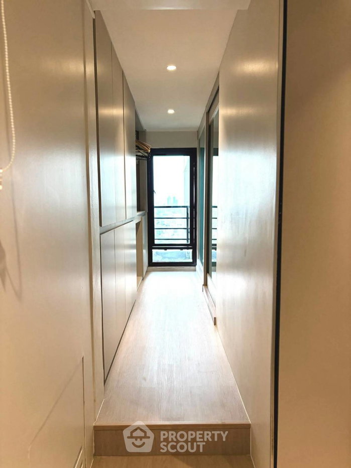 picture 4-BR 340 Sqm At Baan Piya Sathorn Near MRT Silom (ID 3299633) - 15/17