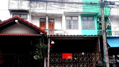 Townhouses for sale : For Sale Townhouse in  UChareon - Boonma