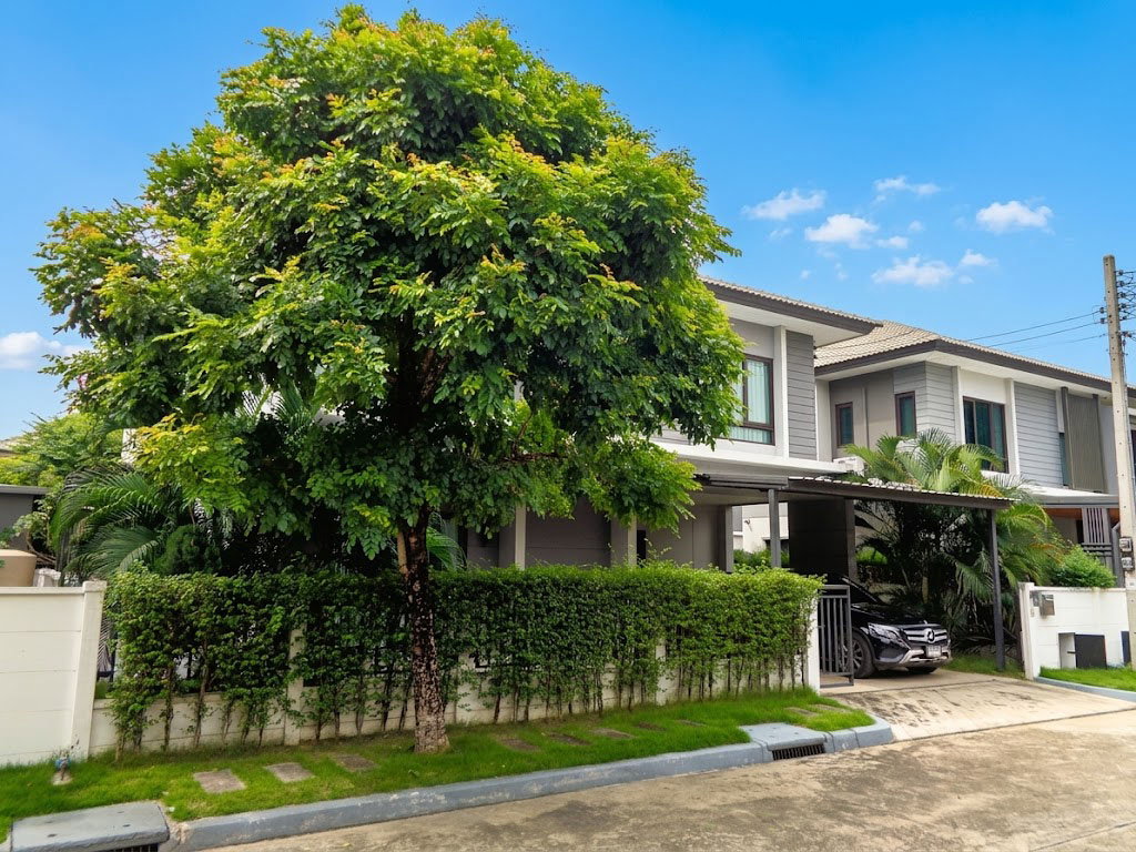 รูป 🚩 บ้านเดี่ยวหลังใหญ่สภาพยังใหม่ ตกแต่งพร้อมอยู่ ใกล้ทางด่วน รามอินทรา-อาจณรงค์ ด่านจตุโชติ - รูปที่ 2/42