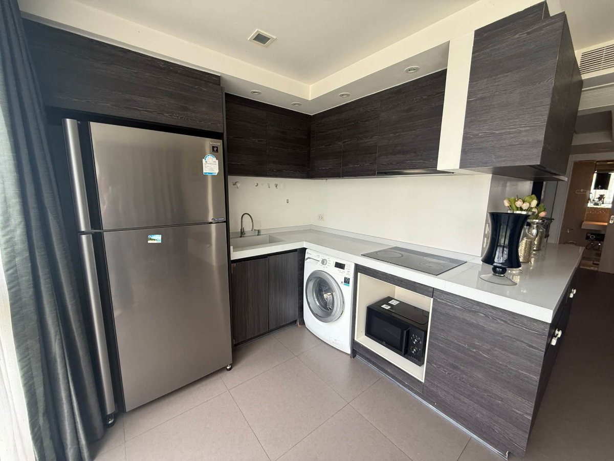 picture Downtown 49 Pet Friendly Duplex 2 Bedroom Floor 2 for Rent 80000 THB - 11/19