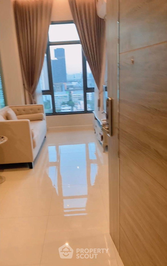 รูป คอนโด 1-ห้องนอน ที่ เมย์แฟร์ เพลส สุขุมวิท 50 ใกล้ BTS อ่อนนุช (ID 1392063) - รูปที่ 2/9