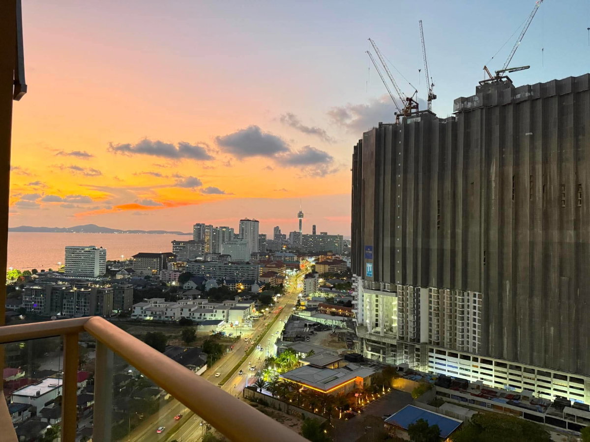 รูป For rent The Riviera Ocean Drive with Jacuzzi on balcony - รูปที่ 39/62