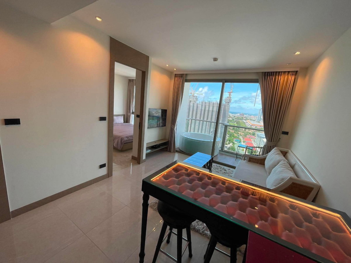 รูป For rent The Riviera Ocean Drive with Jacuzzi on balcony - รูปที่ 40/62
