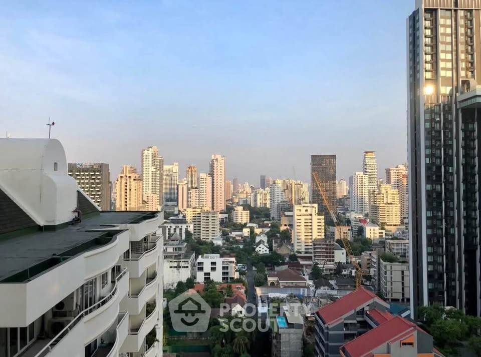 รูป คอนโด 2-ห้องนอน ที่ ลาส โคลินาส ใกล้ BTS อโศก (ID 3300555) - รูปที่ 7/10
