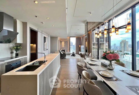 50m To MRT Sukhumvit: 36th-Floor 3-BR Condo At Celes Asoke (ID 3301878)