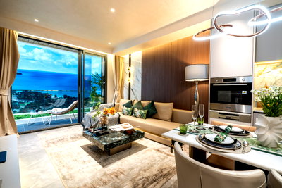 ขายคอนโด : 2-BEDROOM SEAVIEW RESIDENCE FOR SALE AT AYANA HEIGHTS ,Layan Phuket