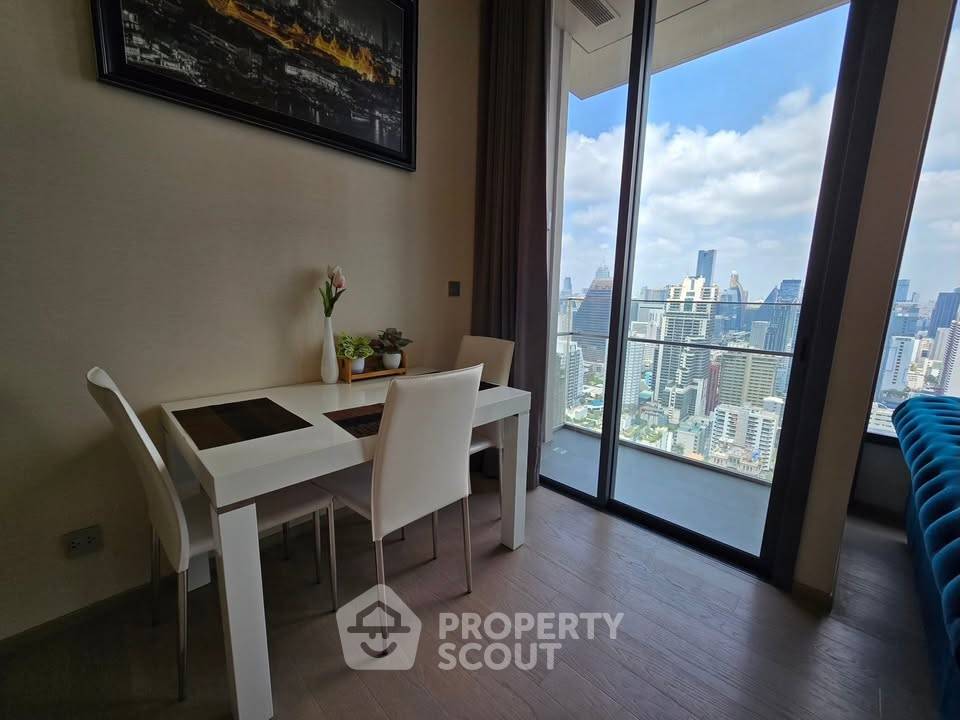 รูป คอนโด 2-ห้องนอน ที่ ดิ เอส อโศก ใกล้ MRT สุขุมวิท (ID 3298529) - รูปที่ 2/9