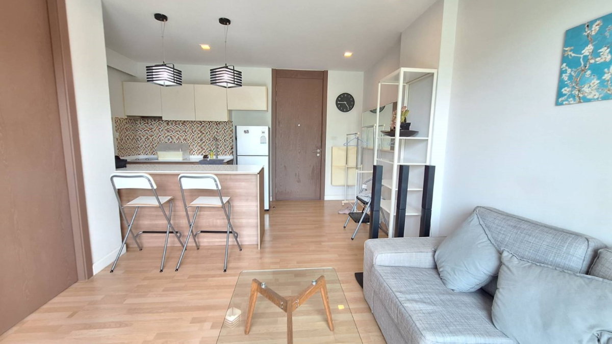 picture Green Lake Condo Sriracha for Sale 49 Sq.M. - 6/22