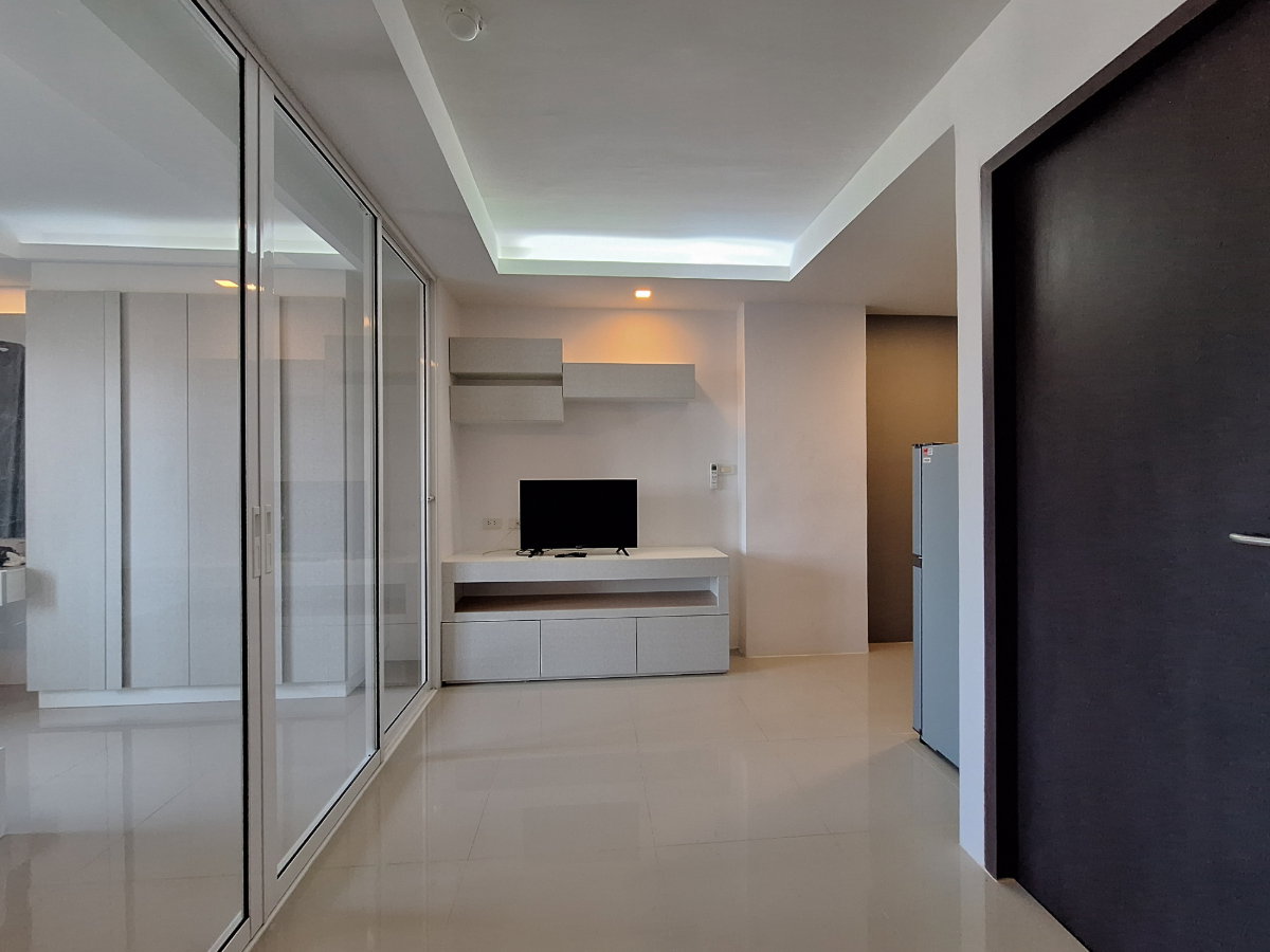 picture  *** For rent Champs Elysees Avenue Ready to move in *** - 9/37