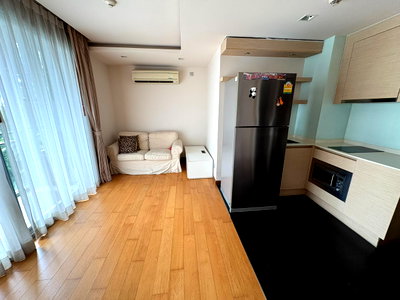 ขายคอนโด : For sale  Condo Via Botani Fully Furnished  (S15-22361 S )