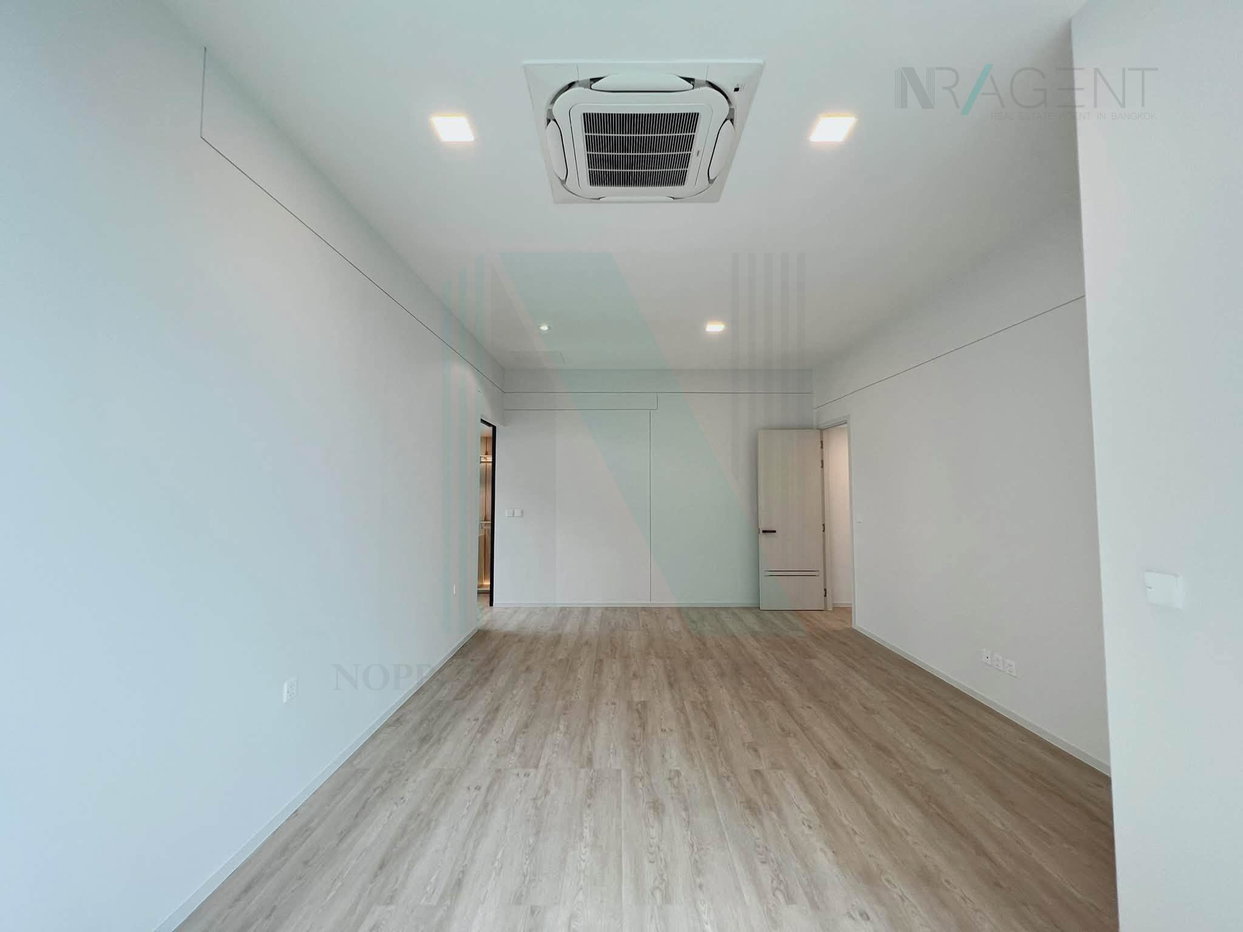 รูป 📌 ให้เช่าบ้านเดี่ยว 3 ชั้น วีเว่ กรุงเทพกรีฑา 4 ห้องนอน 5 ห้องน้ำ - รูปที่ 5/8