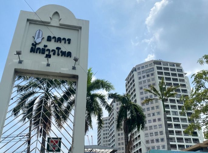 ขายคอนโด 2 ห้องนอน 54 ตร.ม. ฝักข้าวโพด