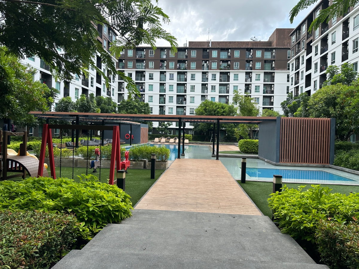 picture Urgent Sale! The Parkland Condo - 17/20
