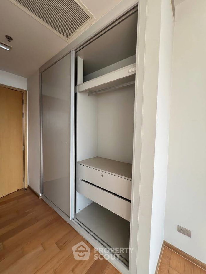 รูป คอนโด 3-ห้องนอน ที่ ไฮด์ สุขุมวิท 13 คอนโดมิเนี่ยม ใกล้ BTS นานา (ID 3301119) - รูปที่ 43/48